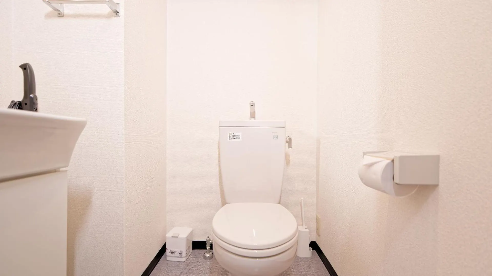 Sumida Ryogoku Midori House Apartment Tokyo
